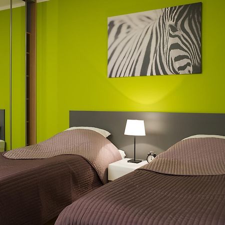 Apartamenty Tww Ochota Warszawa Exteriör bild