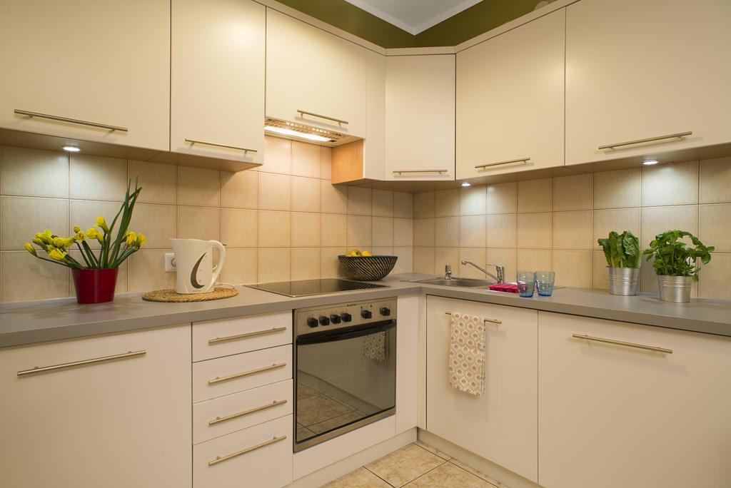 Apartamenty Tww Ochota Warszawa Exteriör bild