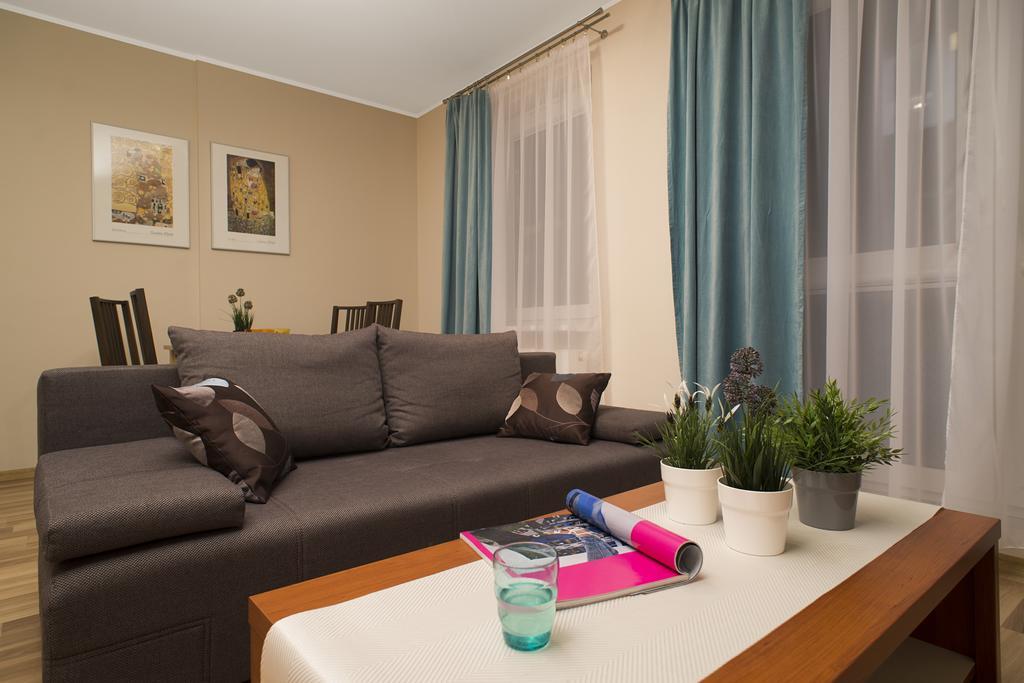 Apartamenty Tww Ochota Warszawa Rum bild