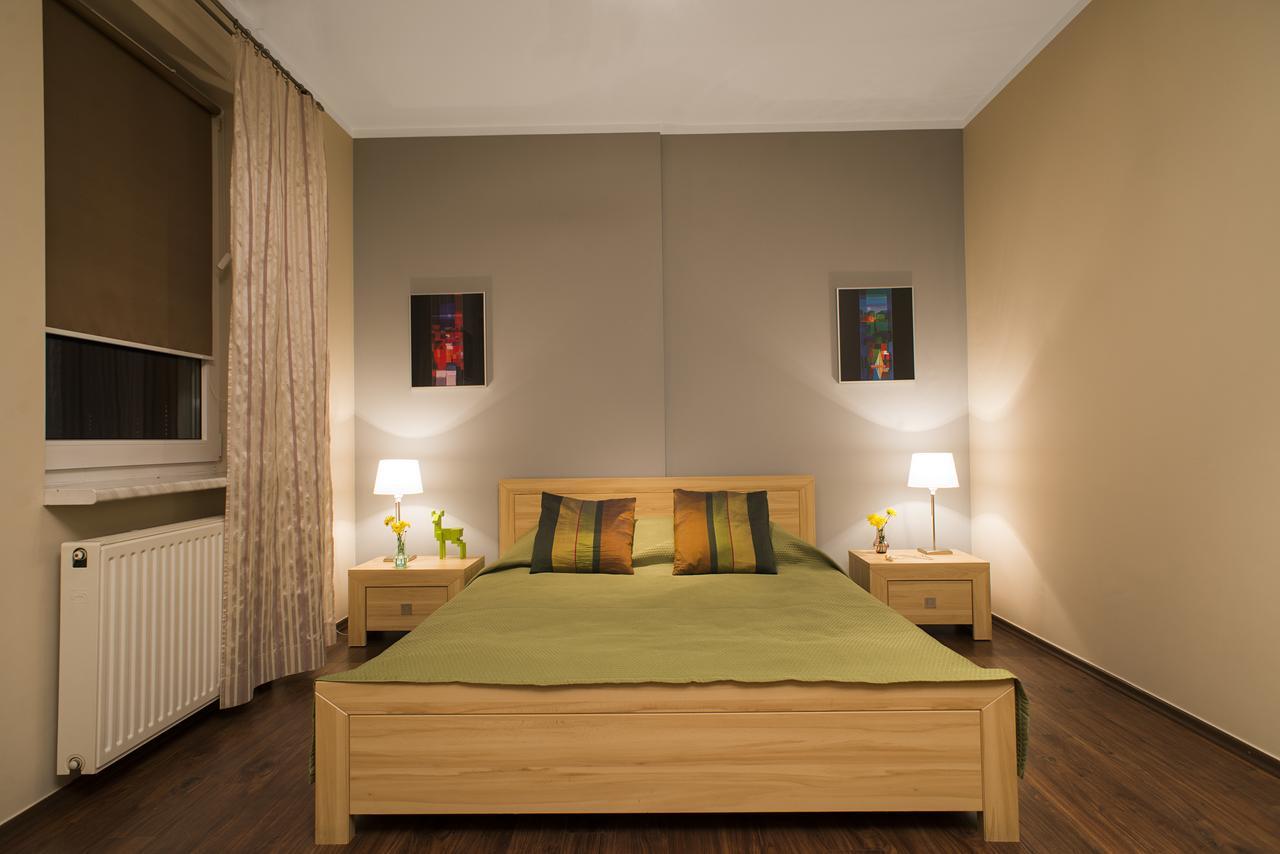 Apartamenty Tww Ochota Warszawa Exteriör bild