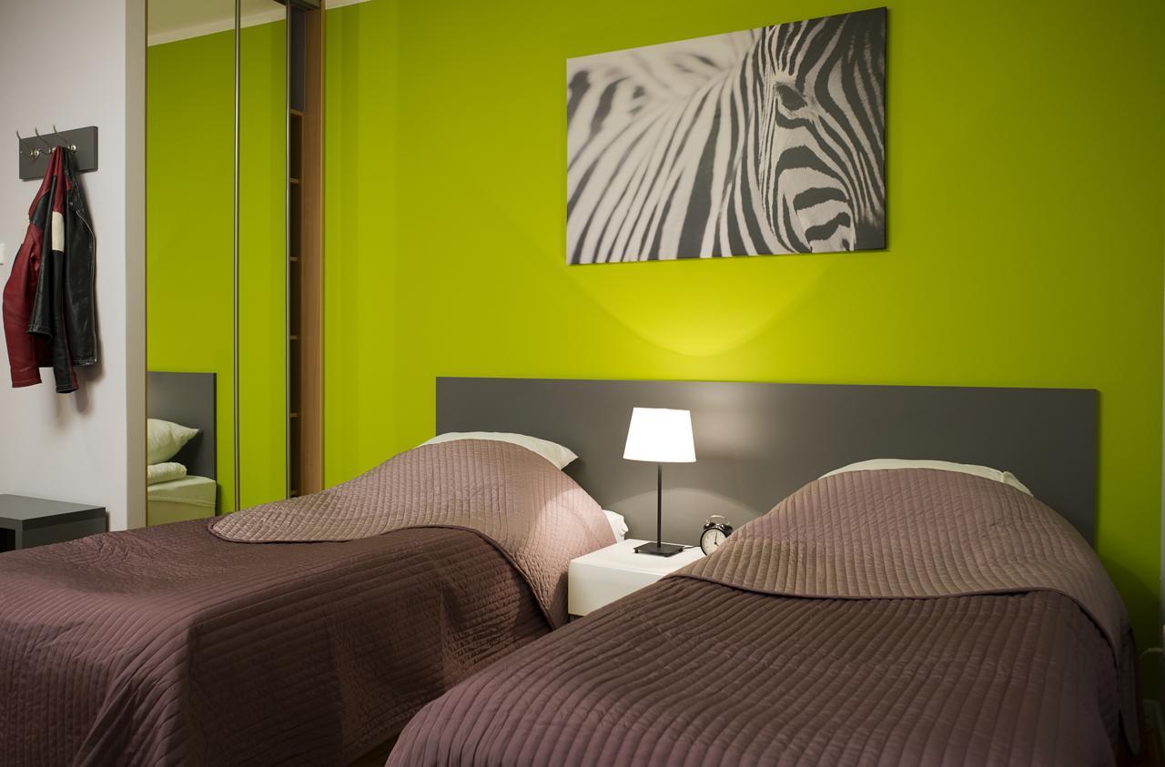 Apartamenty Tww Ochota Warszawa Exteriör bild