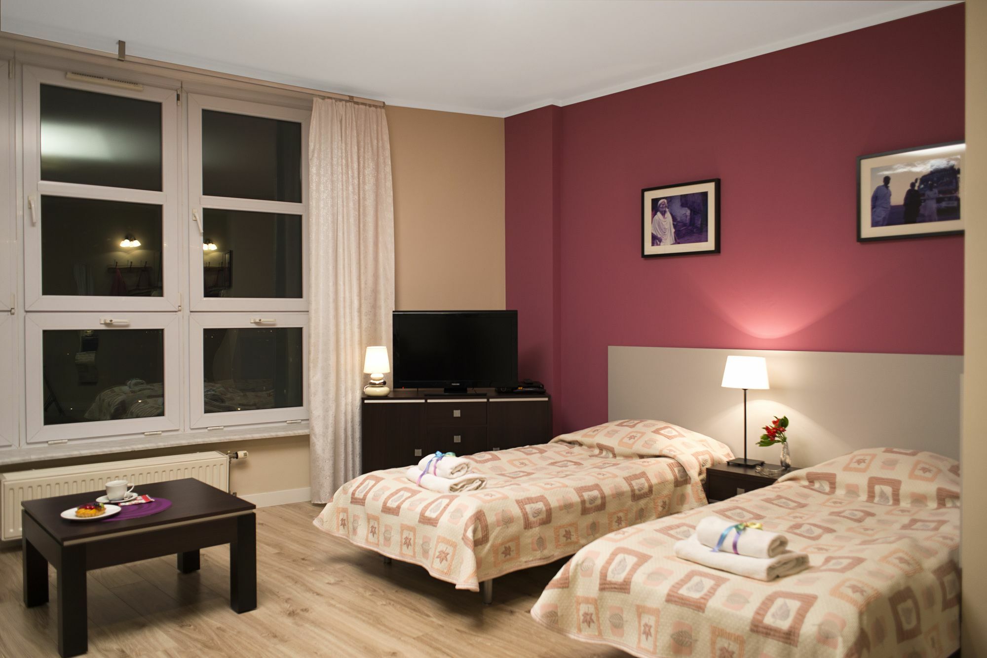 Apartamenty Tww Ochota Warszawa Exteriör bild